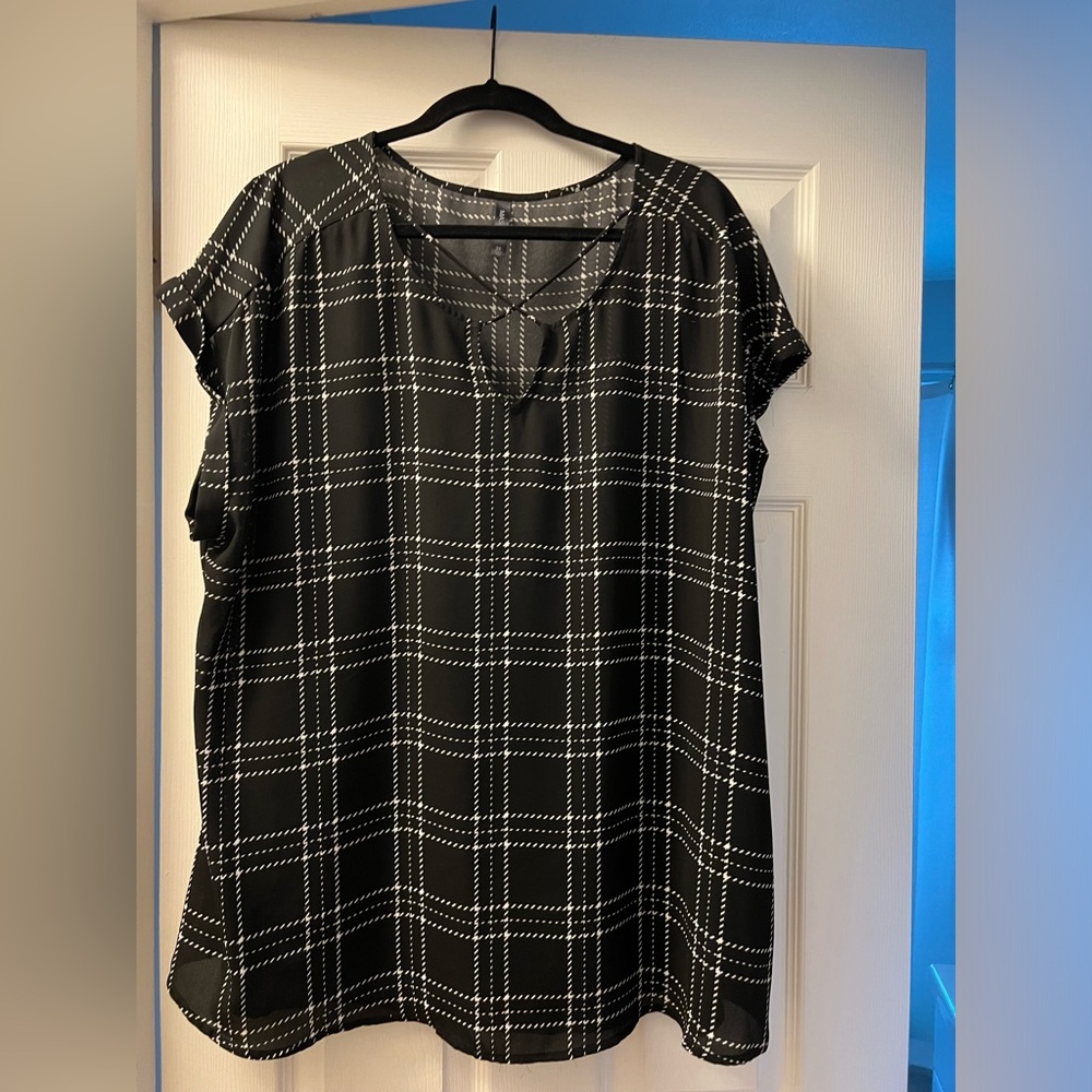 Plus Size Tunic Blouse - Size 2X